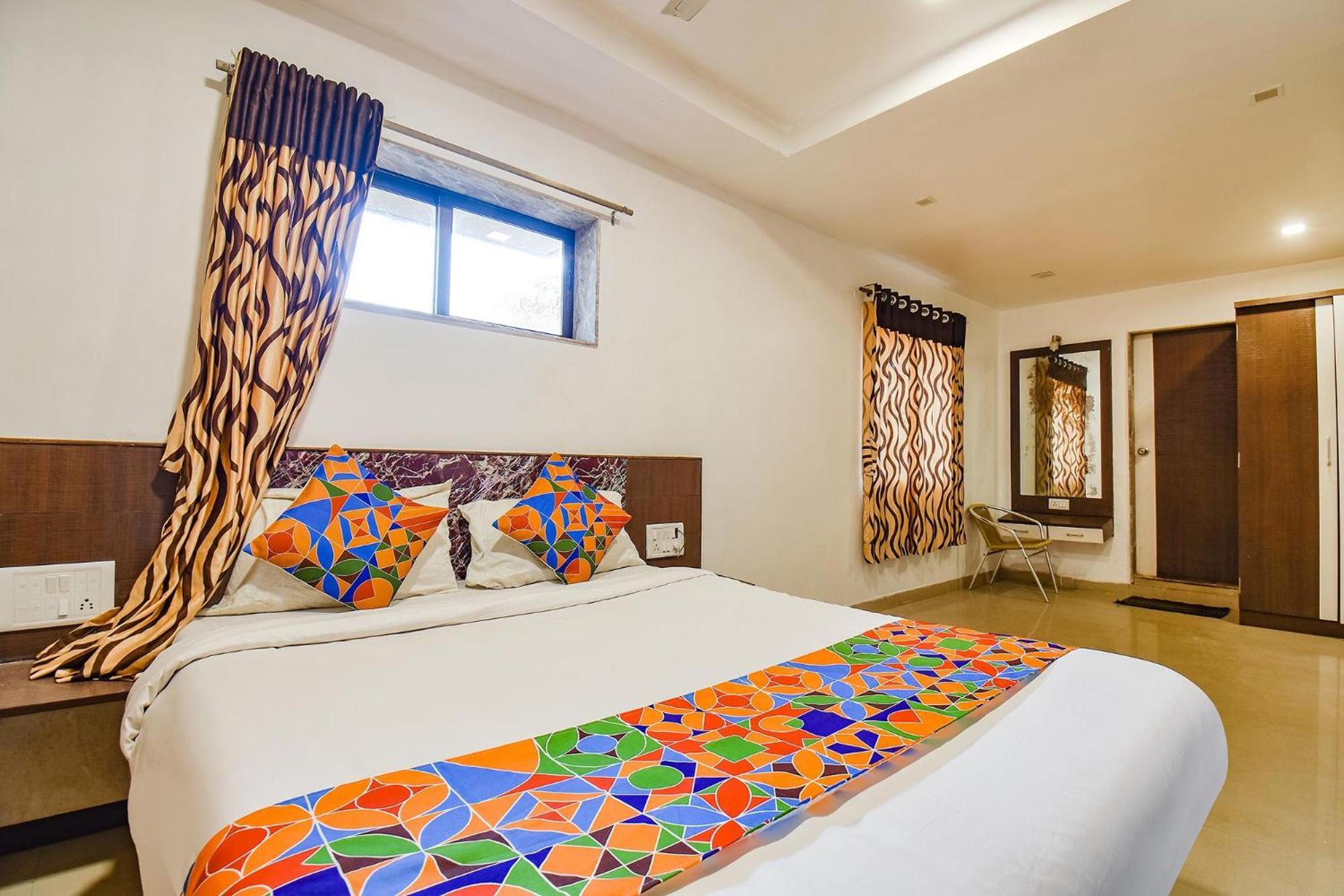 Fabhotel Bright Holidays 마하발레슈와르 외부 사진