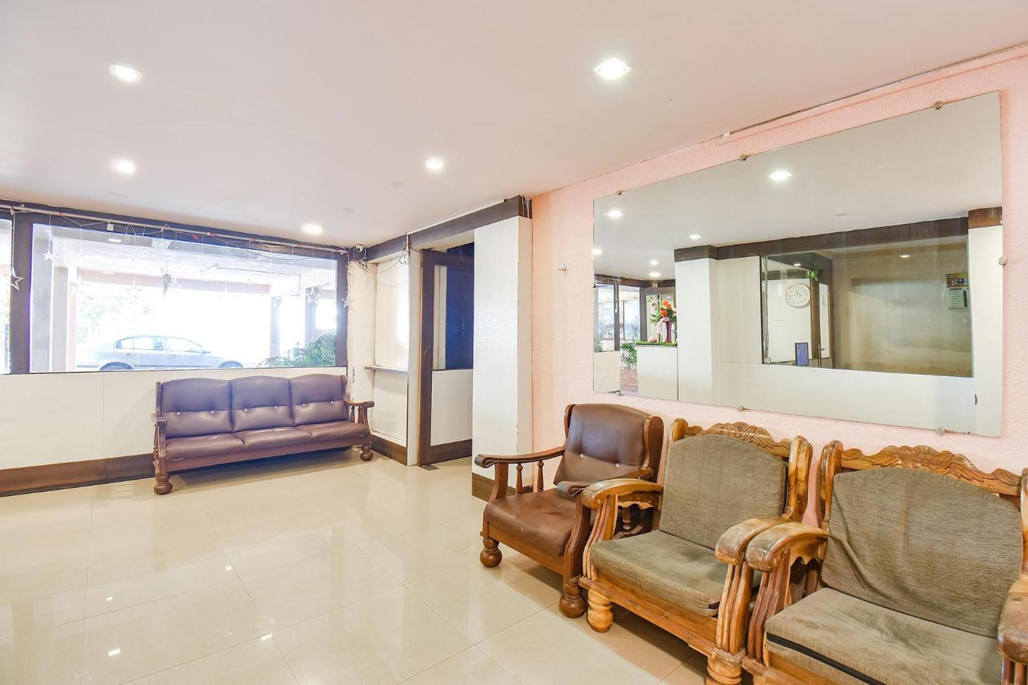 Fabhotel Bright Holidays 마하발레슈와르 외부 사진
