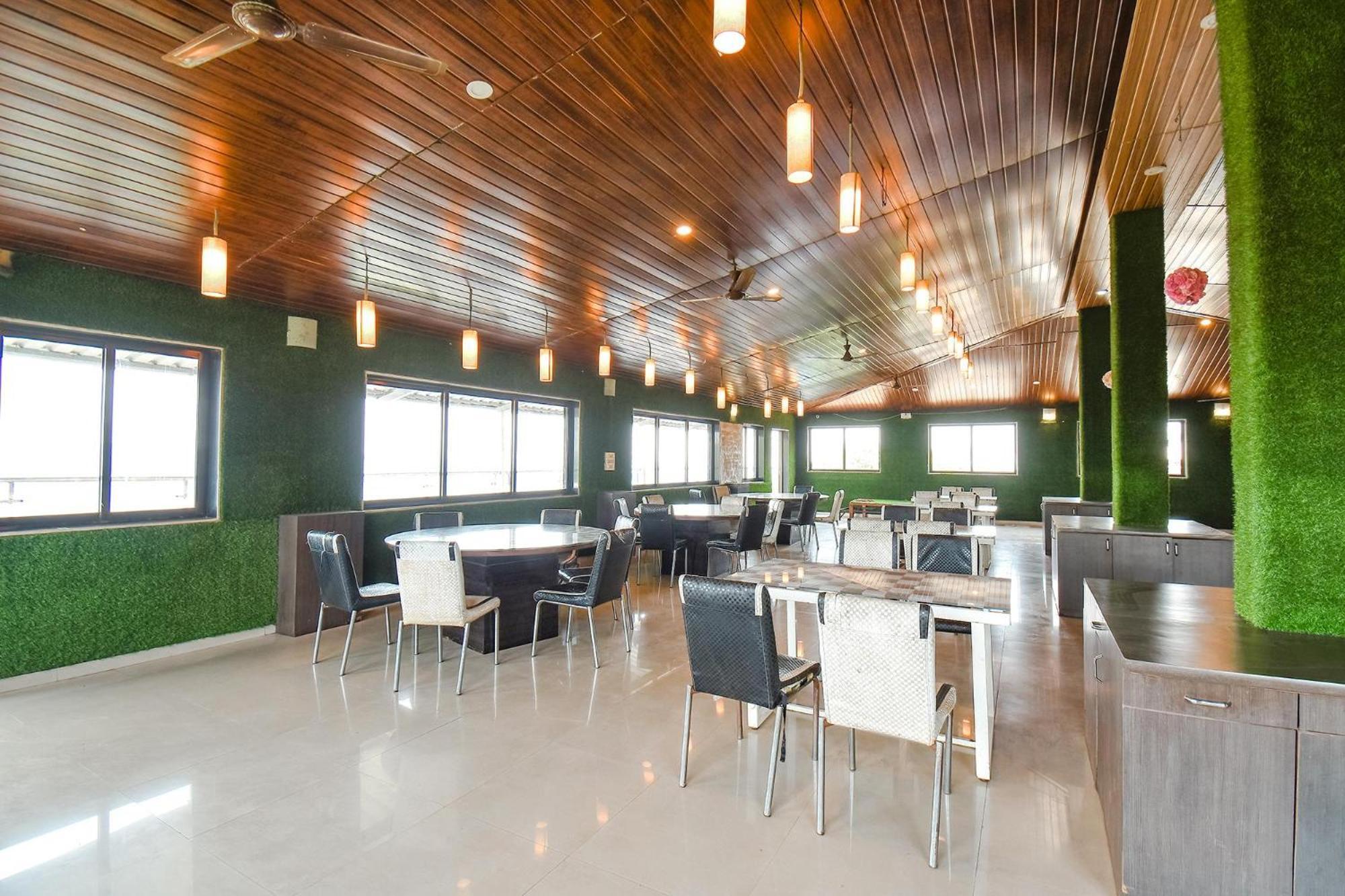 Fabhotel Bright Holidays 마하발레슈와르 외부 사진
