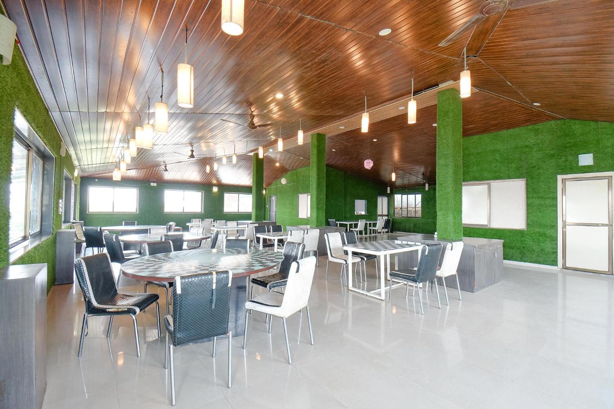 Fabhotel Bright Holidays 마하발레슈와르 외부 사진